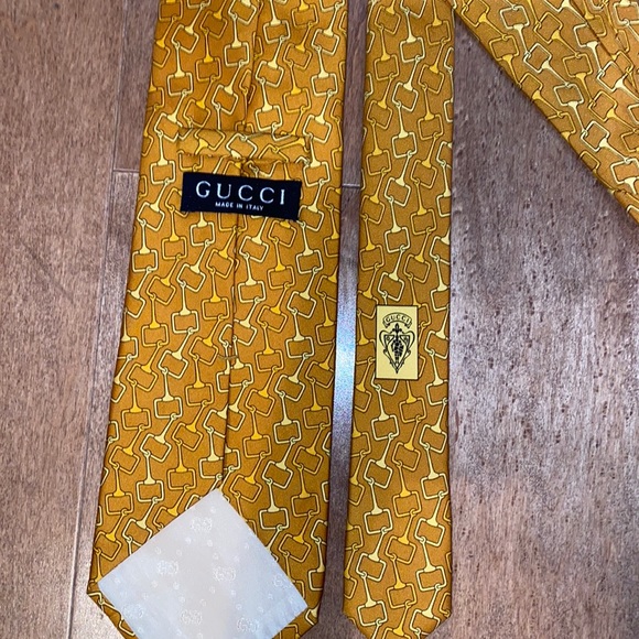 Gucci men’s tie - Picture 2 of 2